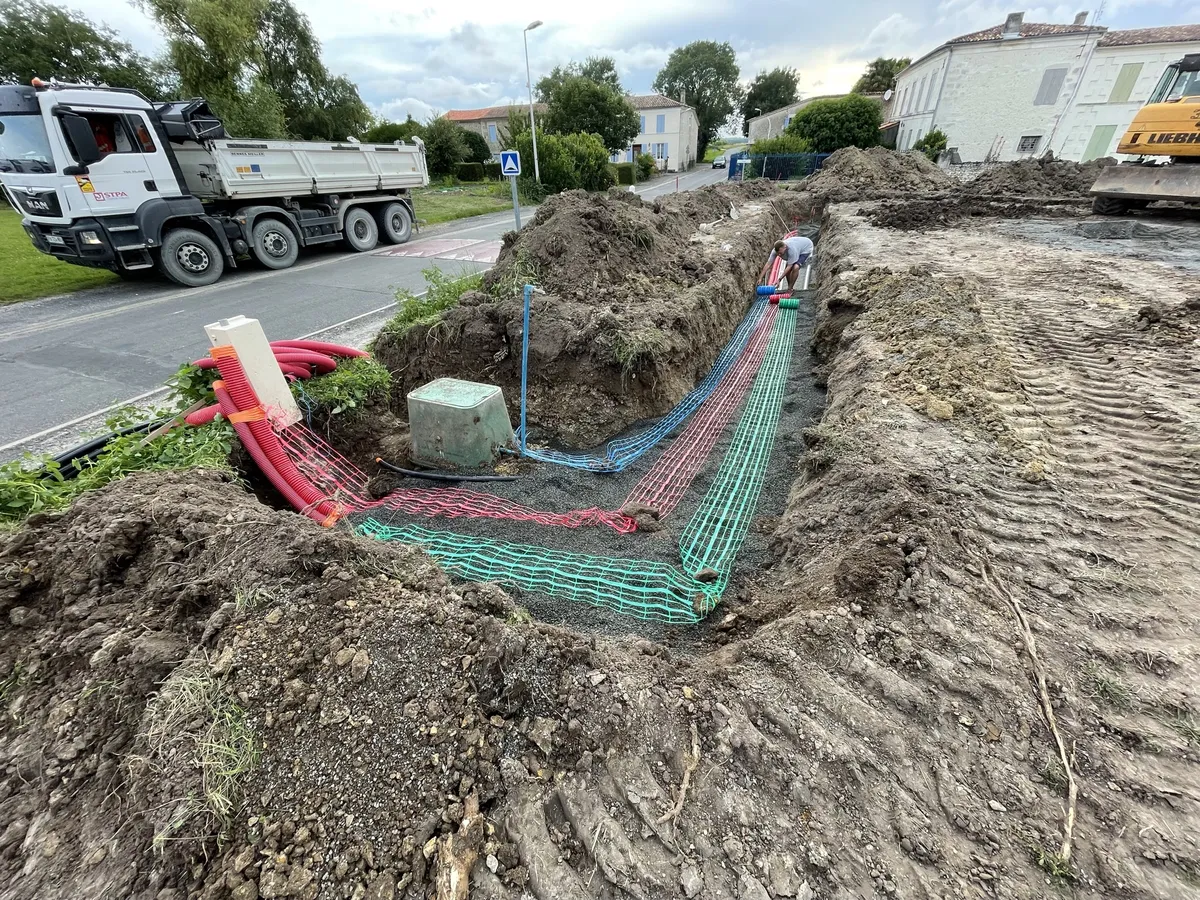 reseaux-assainissement-stpa-travaux-publics-cozes (2)